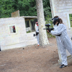 Une partie de paint ball
