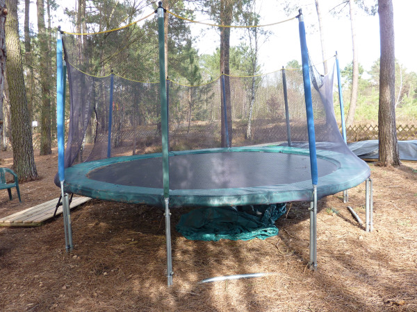 trampoline pour les pitchouns